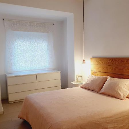 En Corts Flat Apartment Valencia Exterior photo