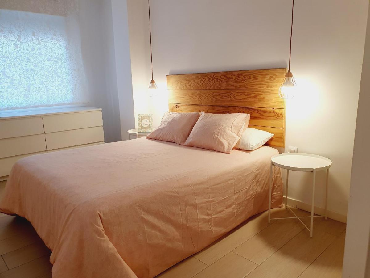 En Corts Flat Apartment Valencia Exterior photo